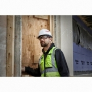 OKULARY BEZBARWNE Z USZCZELKĄ MILWAUKEE 4932471885