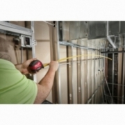 TAŚMA MIERNICZA STUD 2 - 8 M / 26 FT MILWAUKEE 4932471629