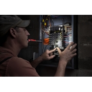 IPL-LED LAMPA AKUMULATOROWA MILWAUKEE 4933459440