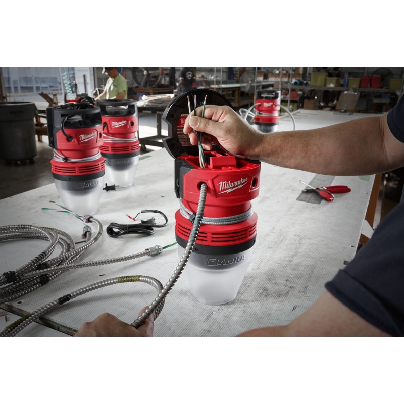 HOBL7000 LAMPA MILWAUKEE 4933464126 HOBL7000 LAMPA MILWAUKEE 4933464126
