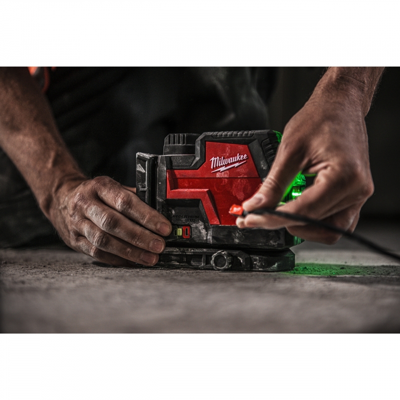 L4CLL-301C DALMIERZ LASEROWY  MILWAUKEE 4933478098