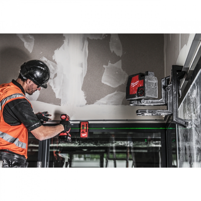 L4CLL-301C DALMIERZ LASEROWY  MILWAUKEE 4933478098