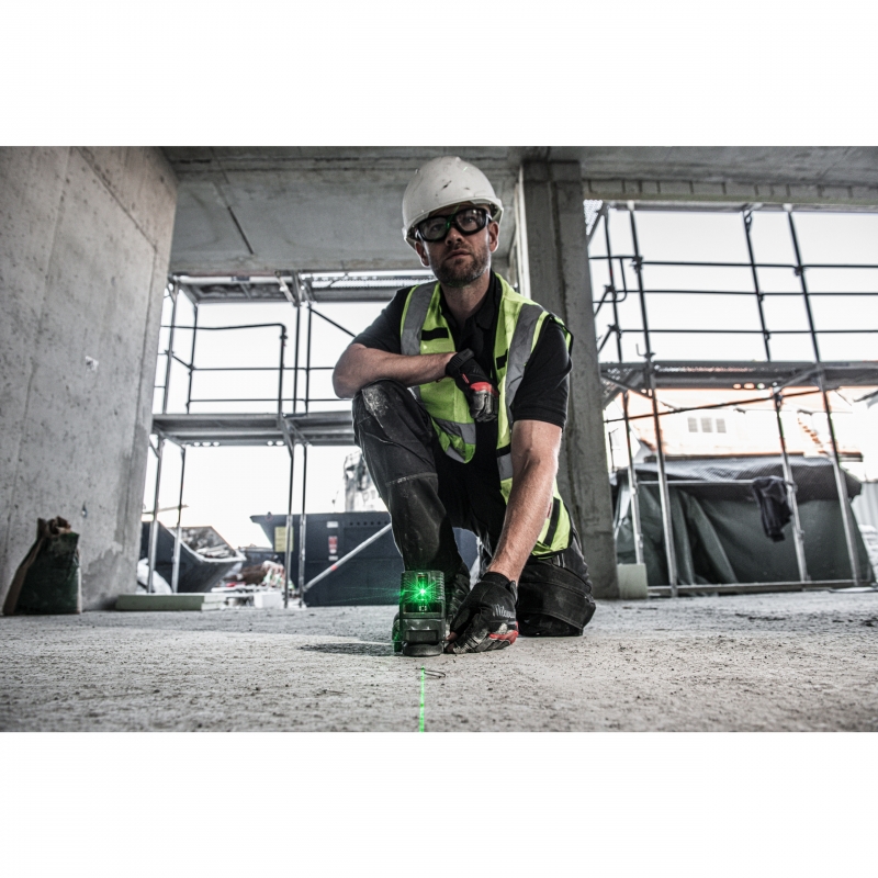 L4CLL-301C DALMIERZ LASEROWY  MILWAUKEE 4933478098