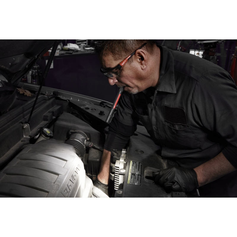 IR PL250 LATARKA MILWAUKEE 4933478705