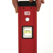 POZIOMICA WZMACNIANA 40CM MILWAUKEE 4932459060