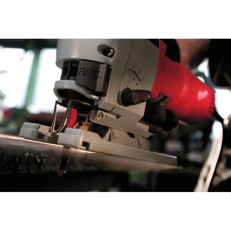 FSPE 110 X WYRZYNARKA OSCYLACYJNA  MILWAUKEE 4933357990