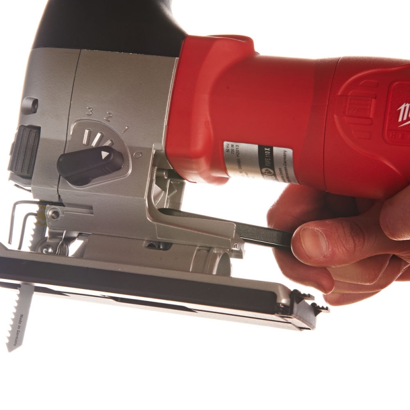 FSPE 110 X WYRZYNARKA OSCYLACYJNA  MILWAUKEE 4933357990