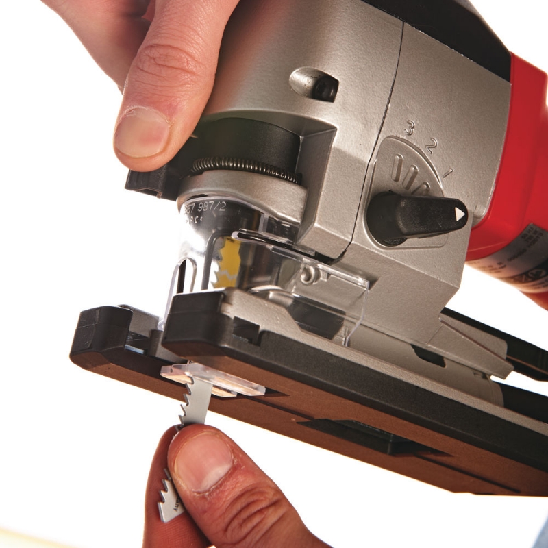 FSPE 110 X WYRZYNARKA OSCYLACYJNA  MILWAUKEE 4933357990