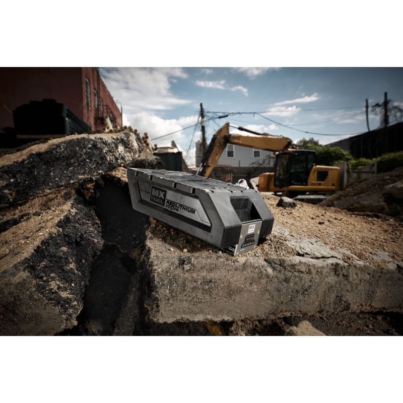 MXF XC406 AKUMULATOR 2P MILWAUKEE 4933471837 MXF XC406 AKUMULATOR 2P MILWAUKEE 4933471837