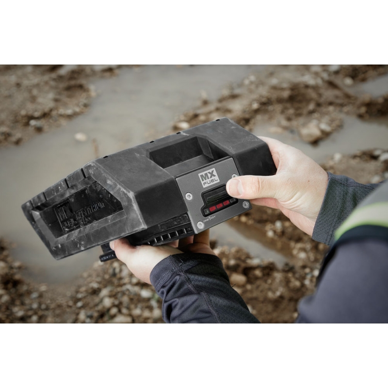 MXF XC406 AKUMULATOR 2P MILWAUKEE 4933471837 MXF XC406 AKUMULATOR 2P MILWAUKEE 4933471837
