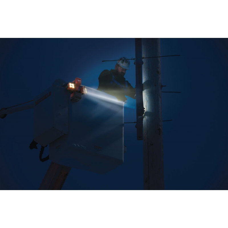 M18 UBL-0-LAMPA OBSZAROWA LED MILWAUKEE 4933459433 M18 UBL-0-LAMPA OBSZAROWA LED MILWAUKEE 4933459433