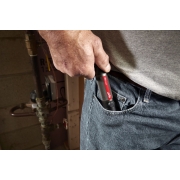 L4FMLED-201 LATARKA AKUMULATOROWA USB MILWAUKEE 4933478113