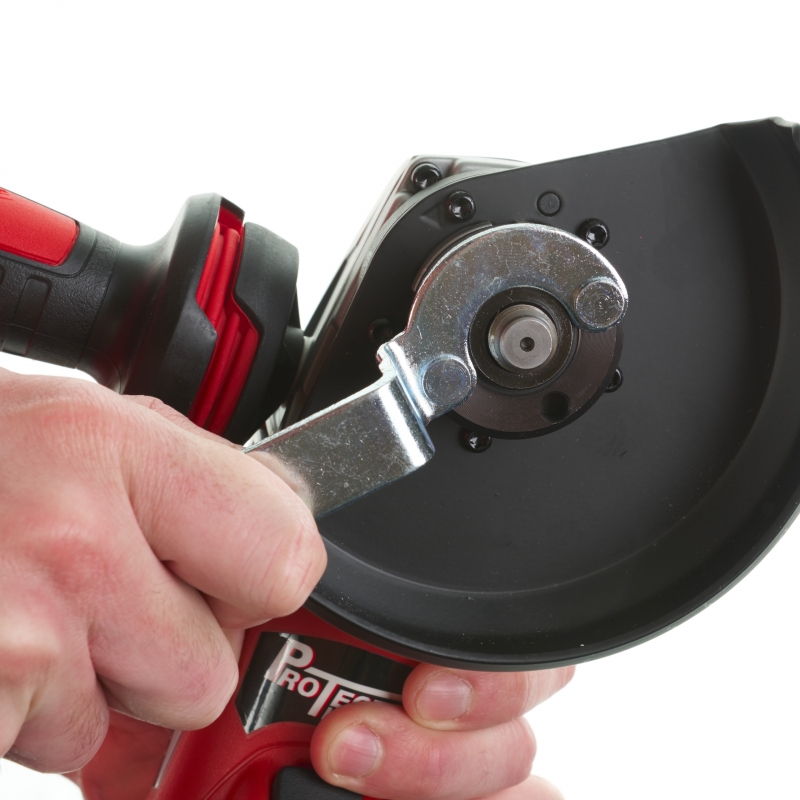 AGV12-125X SZLIFIERKA KĄTOWA MILWAUKEE 4933428085