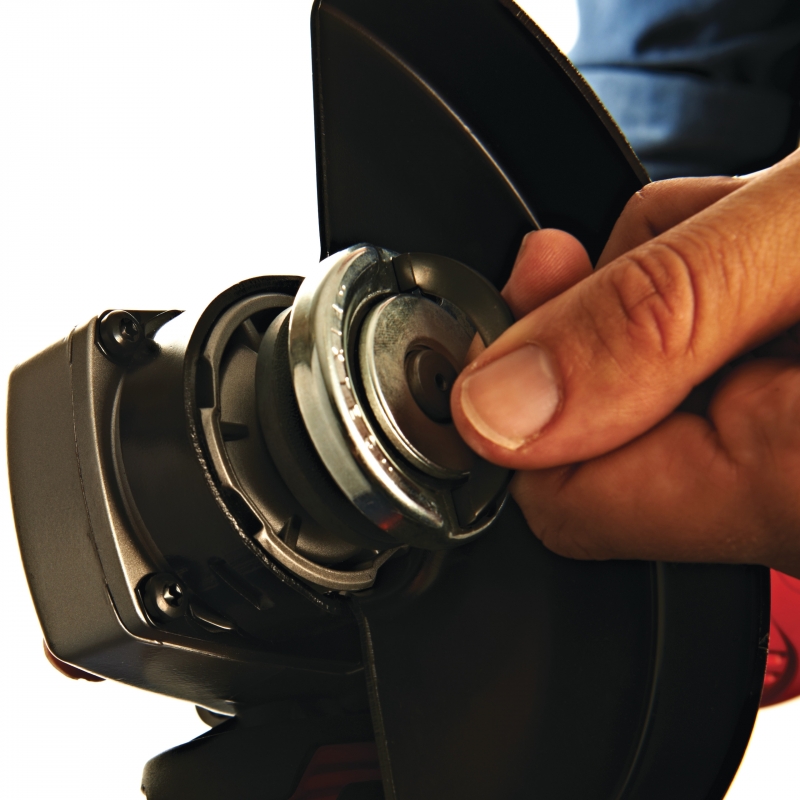 AGV17-150XC SZLIFIERKA KĄTOWA 4933432250