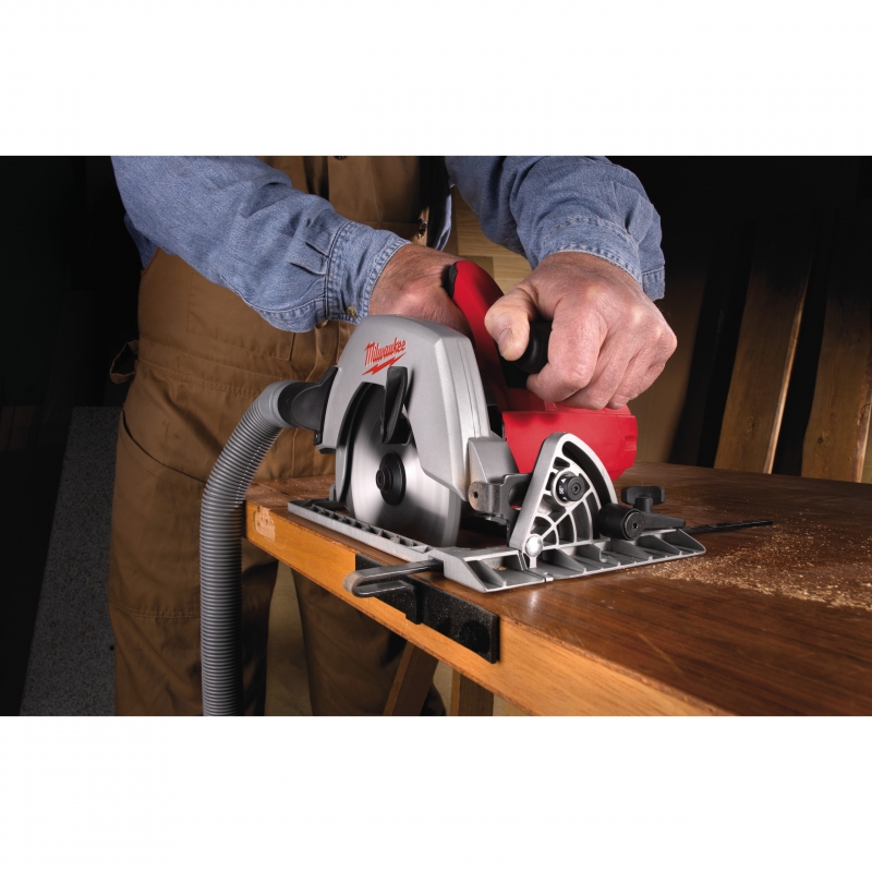 CS60 PILARKA TARCZOWA MILWAUKEE 4933419225