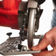 CS60 PILARKA TARCZOWA MILWAUKEE 4933419225