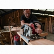 CS85CBE PILARKA TARCZOWA MILWAUKEE 4933451116