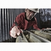 MARKER Z KOŃCÓWKĄ PUNKTOWĄ CZARNY MILWAUKEE 48223101