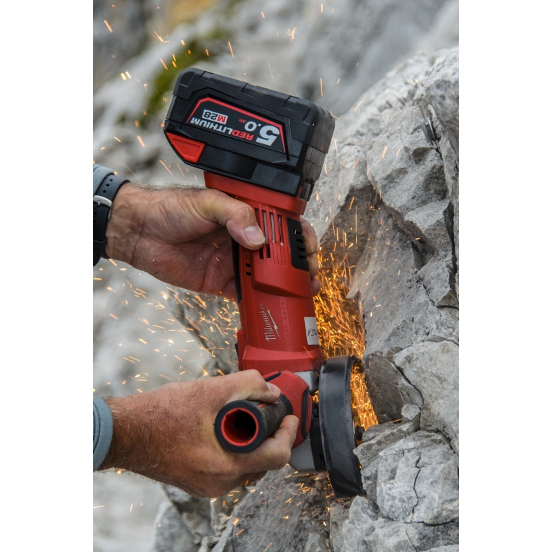 HD28AG125-502X SZLIFIERKA KĄTOWA MILWAUKEE 4933448541