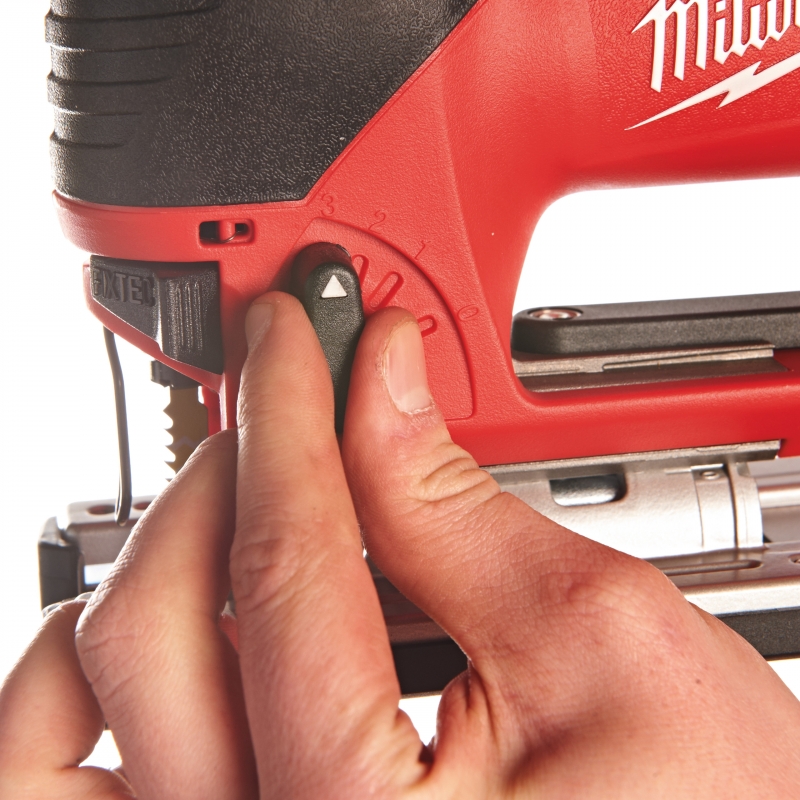 JS120X WYRZYNARKA MILWAUKEE 4933381680