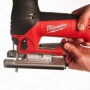 JS120X WYRZYNARKA MILWAUKEE 4933381680