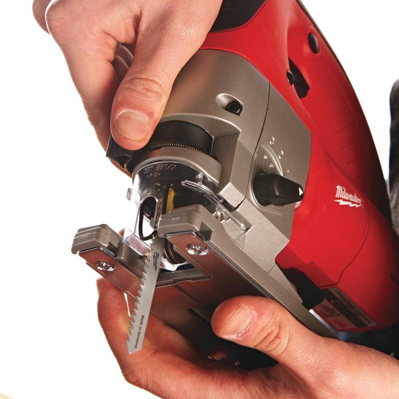 JSPE135TX WYRZYNARKA OSCYLACYJNA MILWAUKEE 4933381230