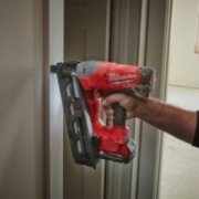 M18 CN16GA-202X AKUMULATOROWA GWOŹDZIARKA MILWAUKEE 4933451570